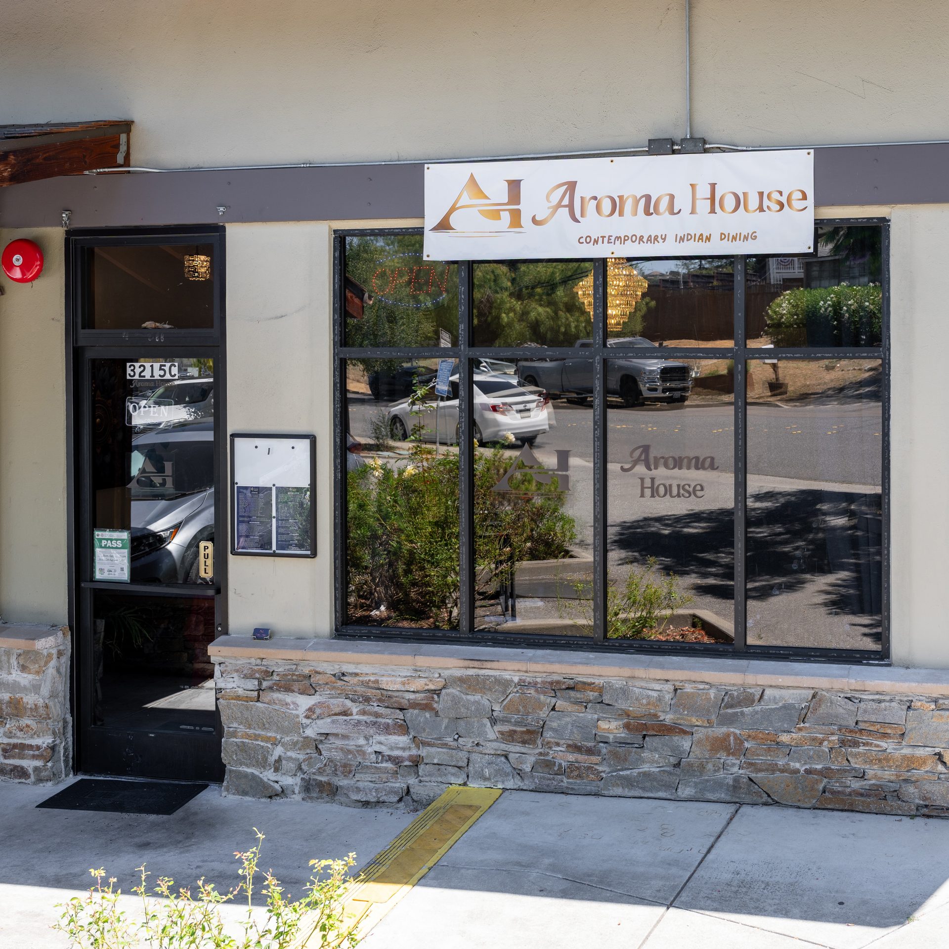 Welcome To Aroma House