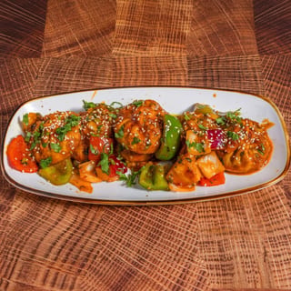 Chili MoMo (Paneer)